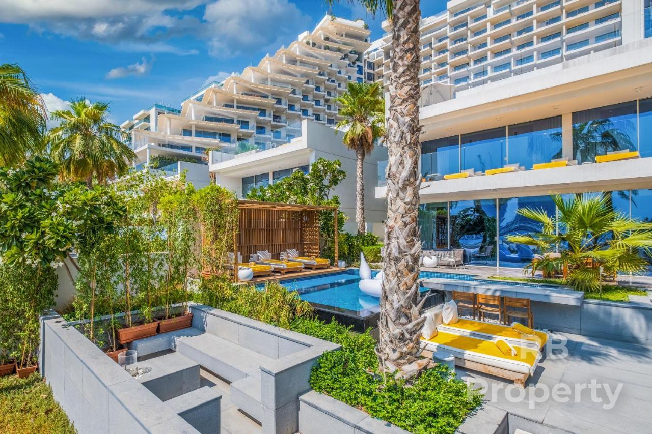 Five Palm Beach Villa - Three Floors, Private Pool, Jacuzzi Dubaj Exteriér fotografie