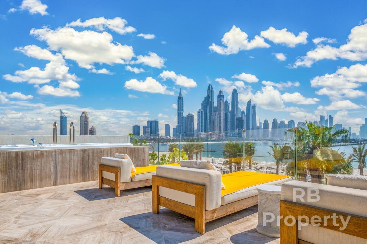 Five Palm Beach Villa - Three Floors, Private Pool, Jacuzzi Dubaj Exteriér fotografie